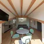 Cooper L Cooper Apartment *
