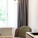 Cooper L Cooper Apartment *