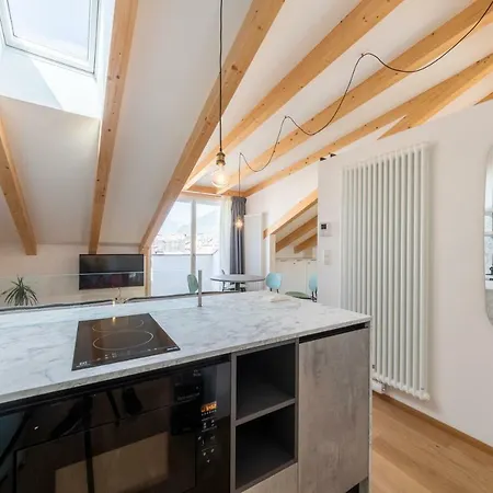 Cooper L Cooper 볼차노