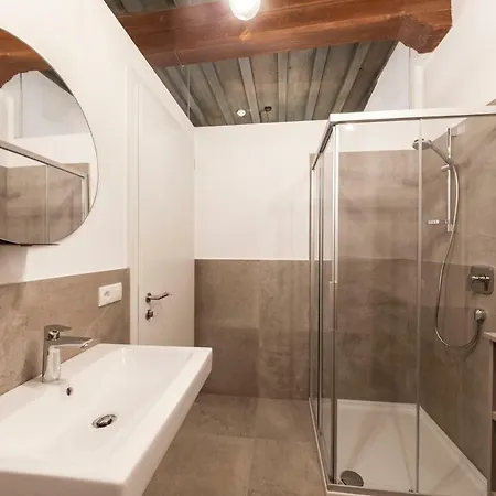 Cooper L Cooper Bolzano