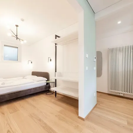 Cooper L Cooper Apartamento Bozen