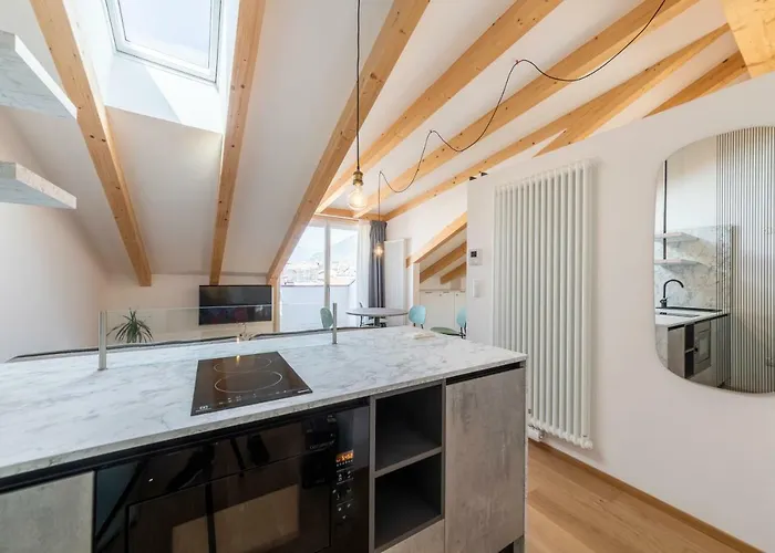 Cooper L Cooper Bolzano