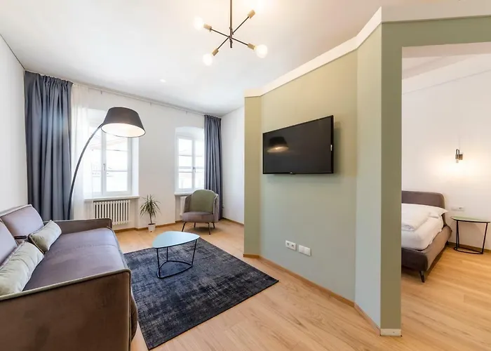 Cooper L Cooper Апартаменты Больцано