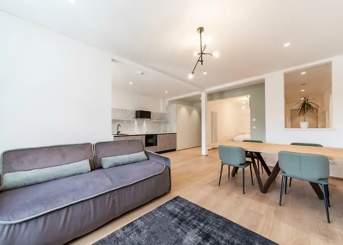 Cooper L Cooper * Больцано